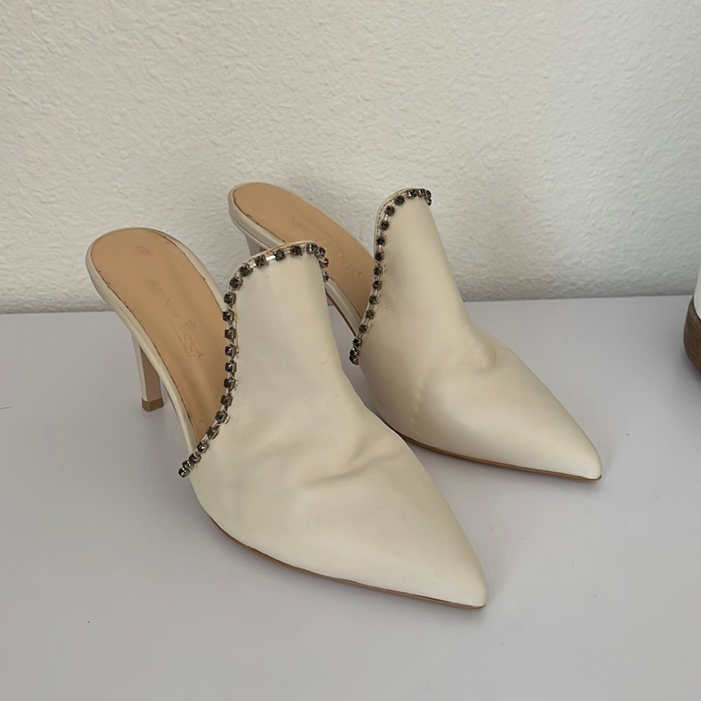 Cream Mules